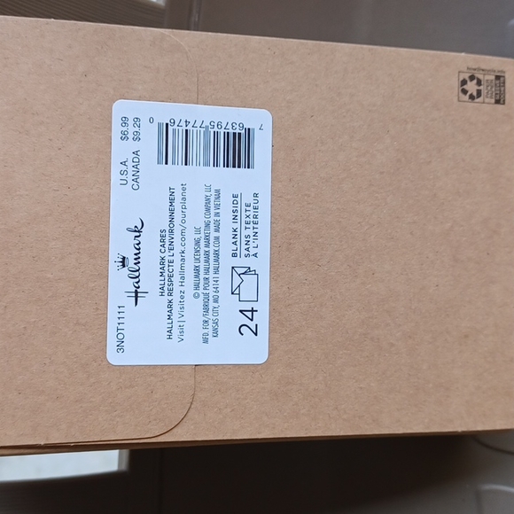 3 for $10 NIP Hallmark blank note cards. - Picture 2 of 3